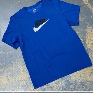 Nike Run Sportswear Shirt Royal 3525078-493 M